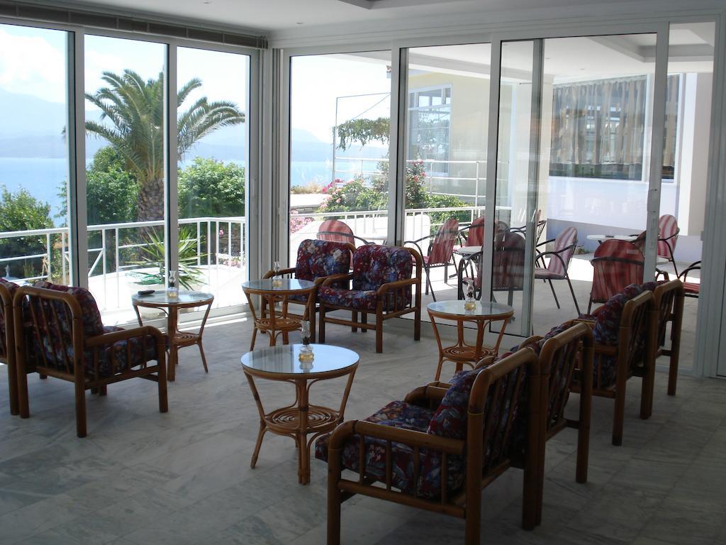 Maritsa'S Bay Hotel Pythagoreio  Exterior photo